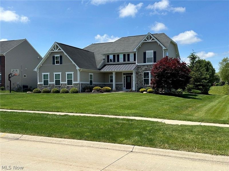 2556 Palmer Lane, Avon, OH 44011 Photo 1