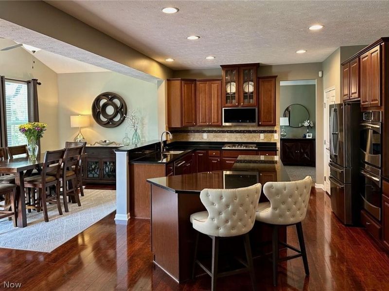 2556 Palmer Lane, Avon, OH 44011 Photo 10