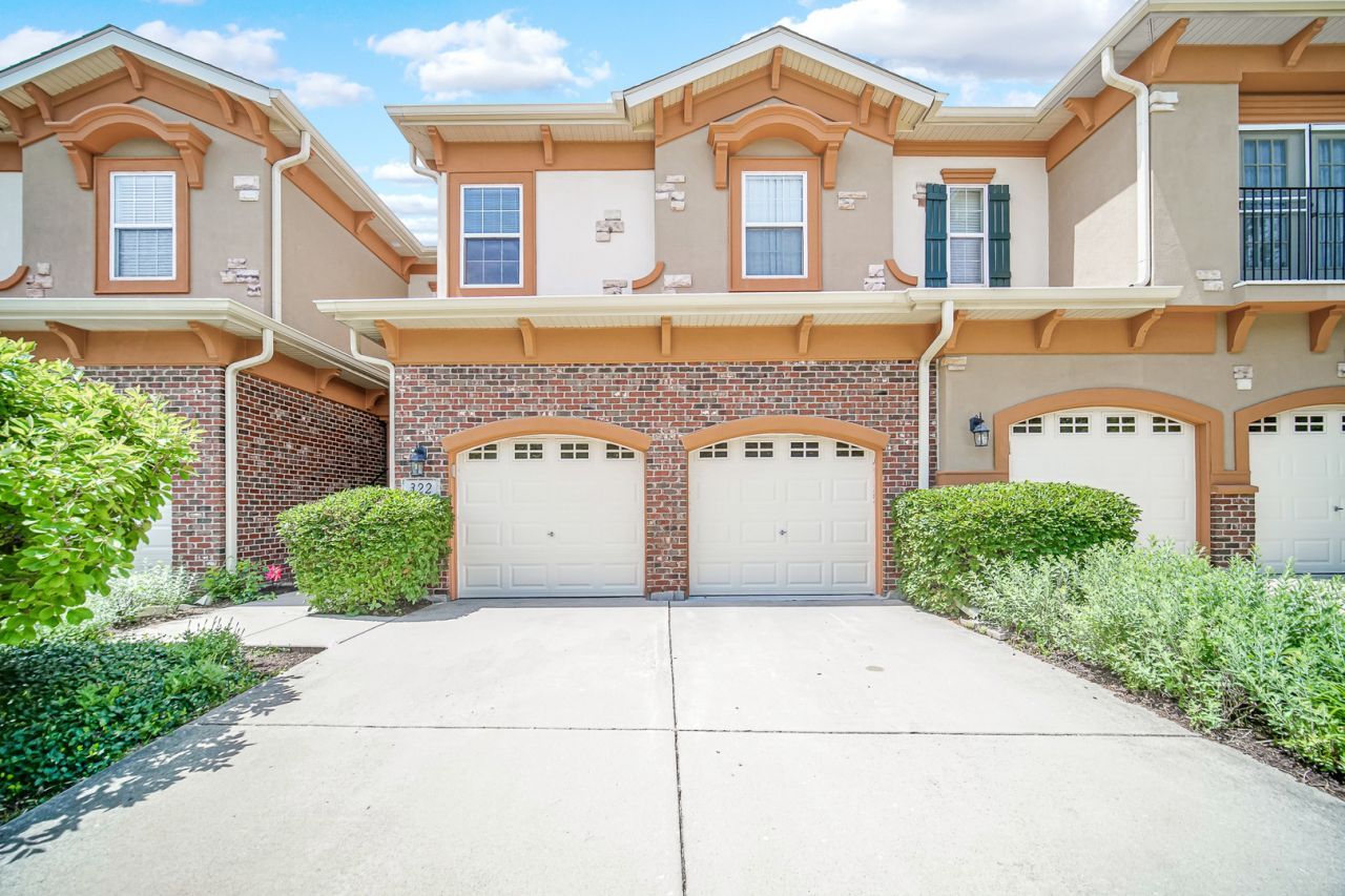 322 Montabello, Bloomingdale, IL 60108