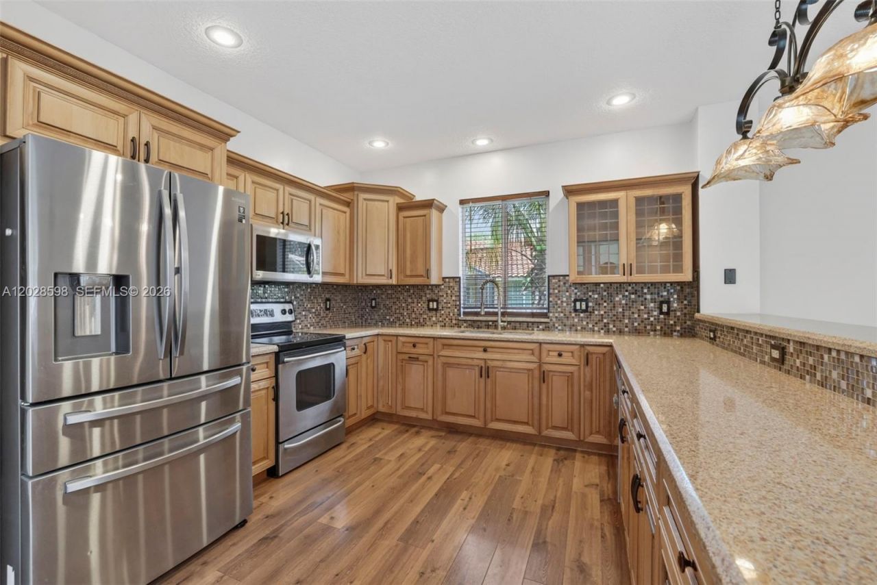 8226 NW 41st St , Coral Springs, FL 33065 Photo