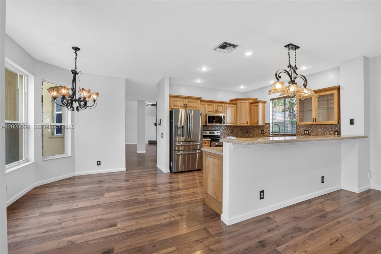 8226 NW 41st St , Coral Springs, FL 33065 Photo