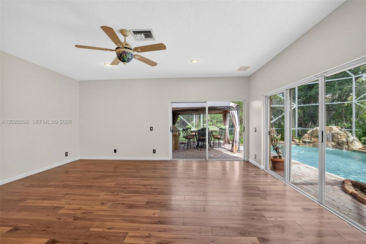 8226 NW 41st St , Coral Springs, FL 33065 Photo
