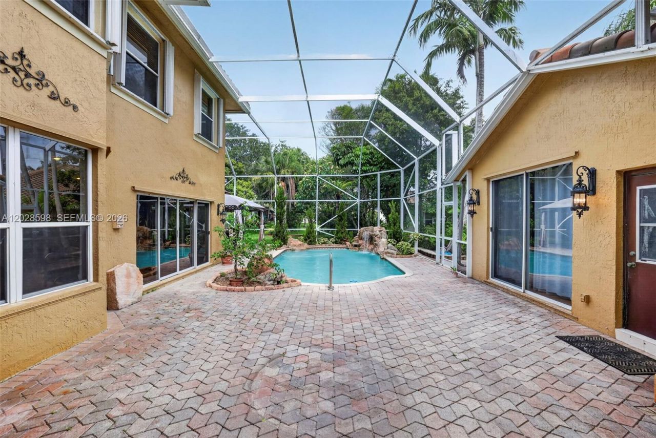 8226 NW 41st St , Coral Springs, FL 33065 Photo