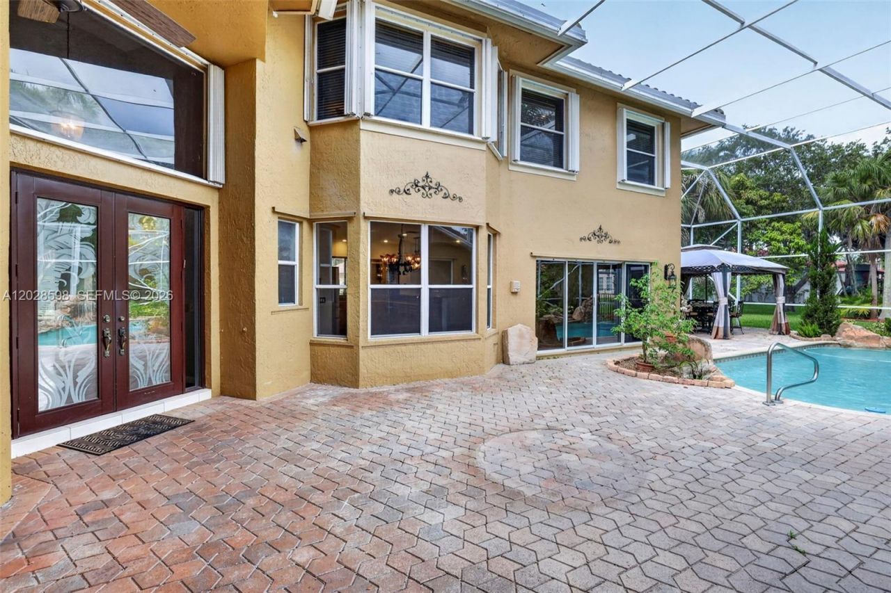 8226 NW 41st St , Coral Springs, FL 33065 Photo