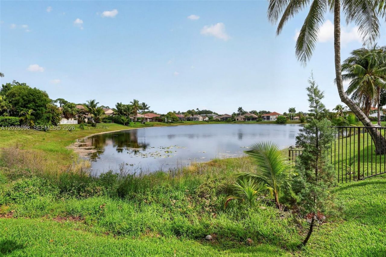 8226 NW 41st St , Coral Springs, FL 33065 Photo