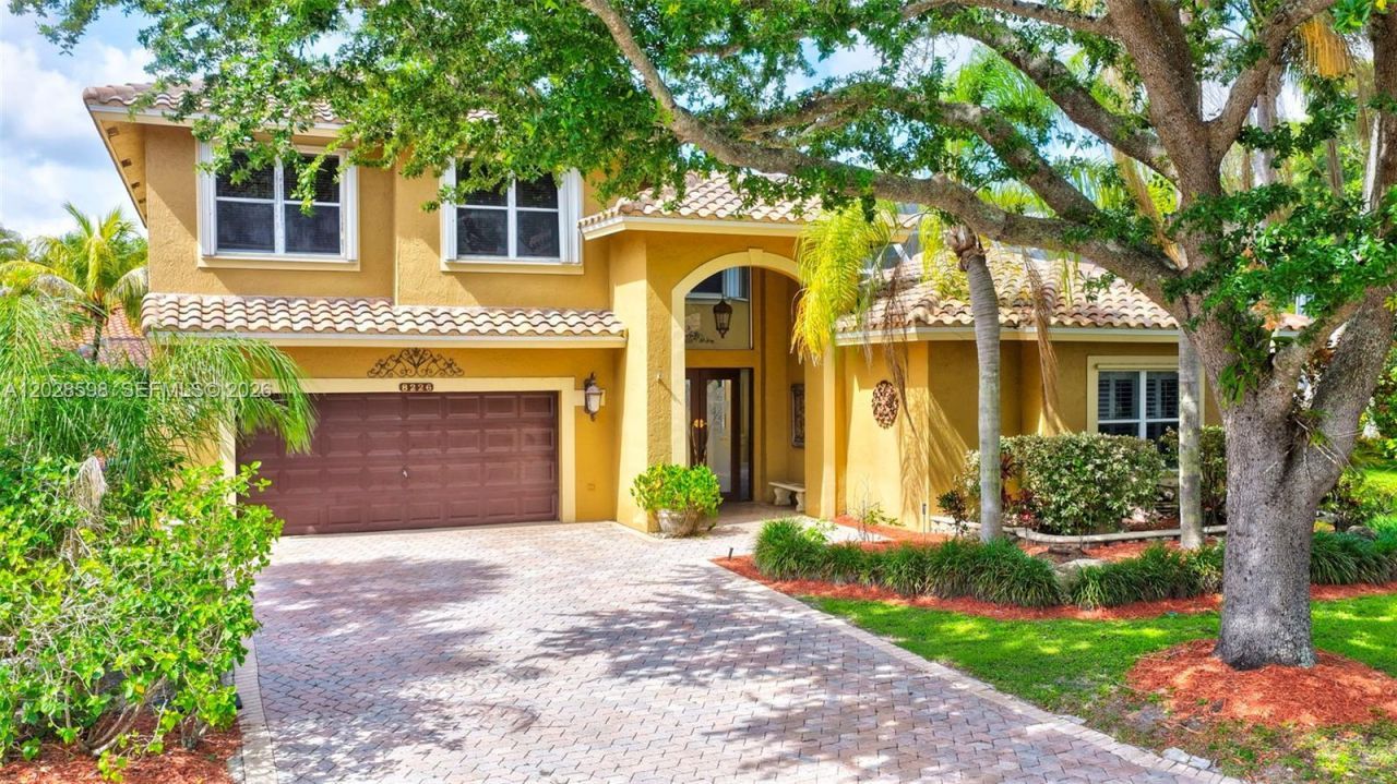 8226 NW 41st St , Coral Springs, FL 33065 Photo