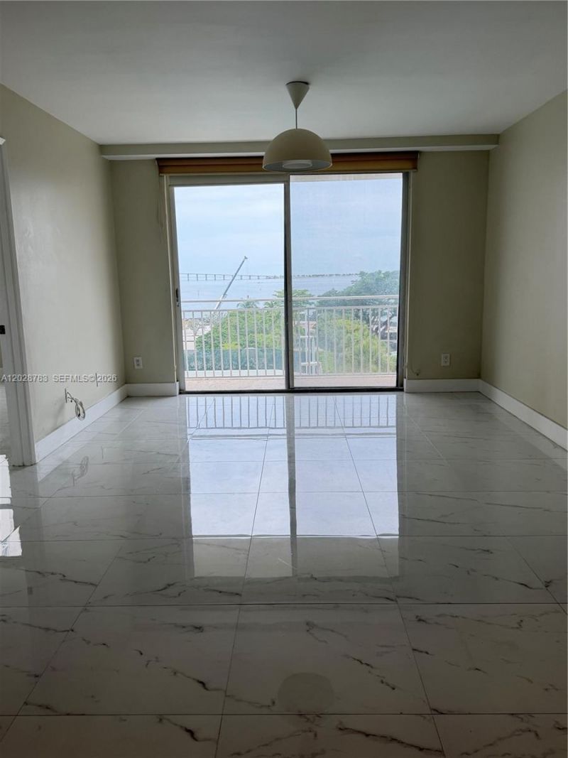 770 Claughton Island Dr , Unit 704, Miami, FL 33131 Photo