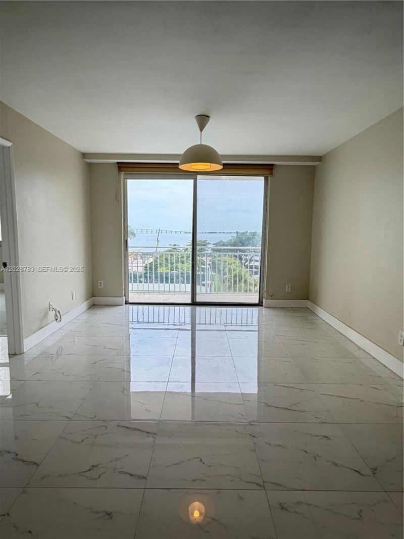 770 Claughton Island Dr , Unit 704, Miami, FL 33131 Photo