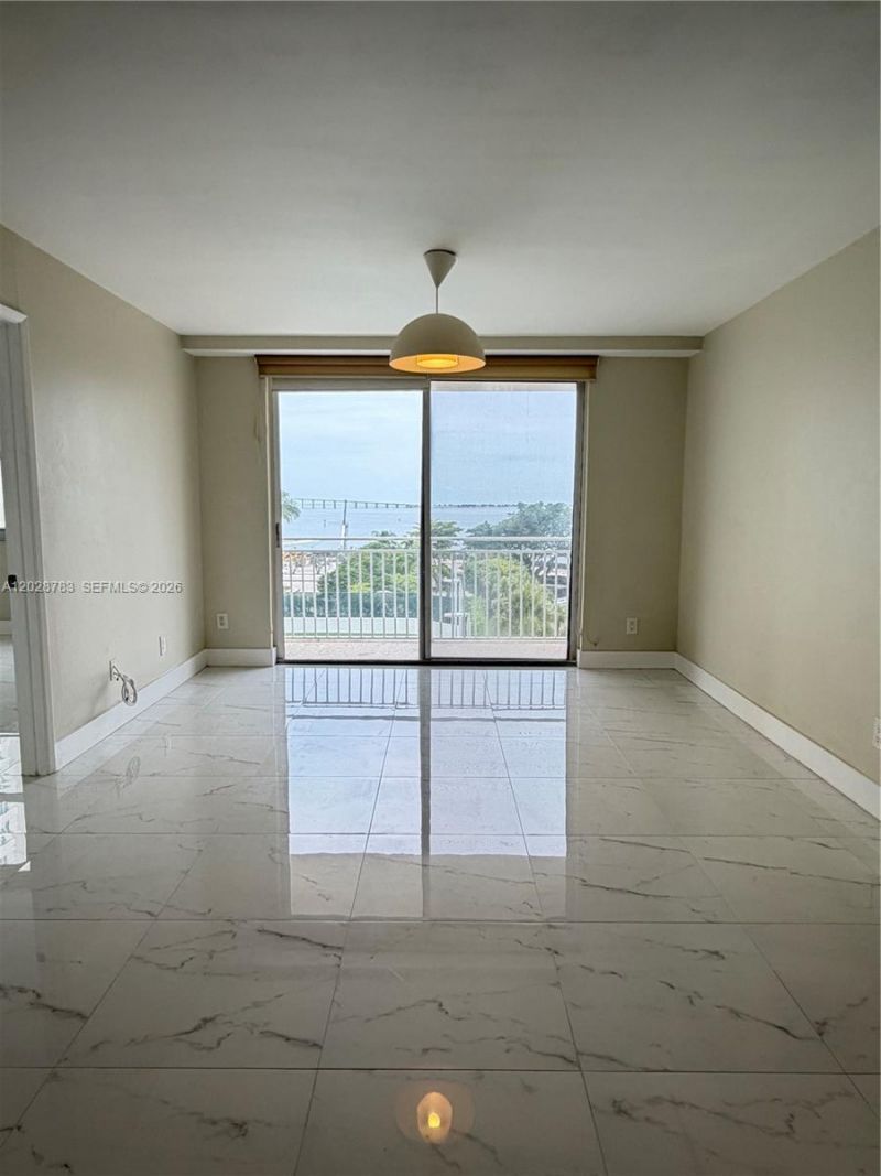 770 Claughton Island Dr , Unit 704, Miami, FL 33131 Photo
