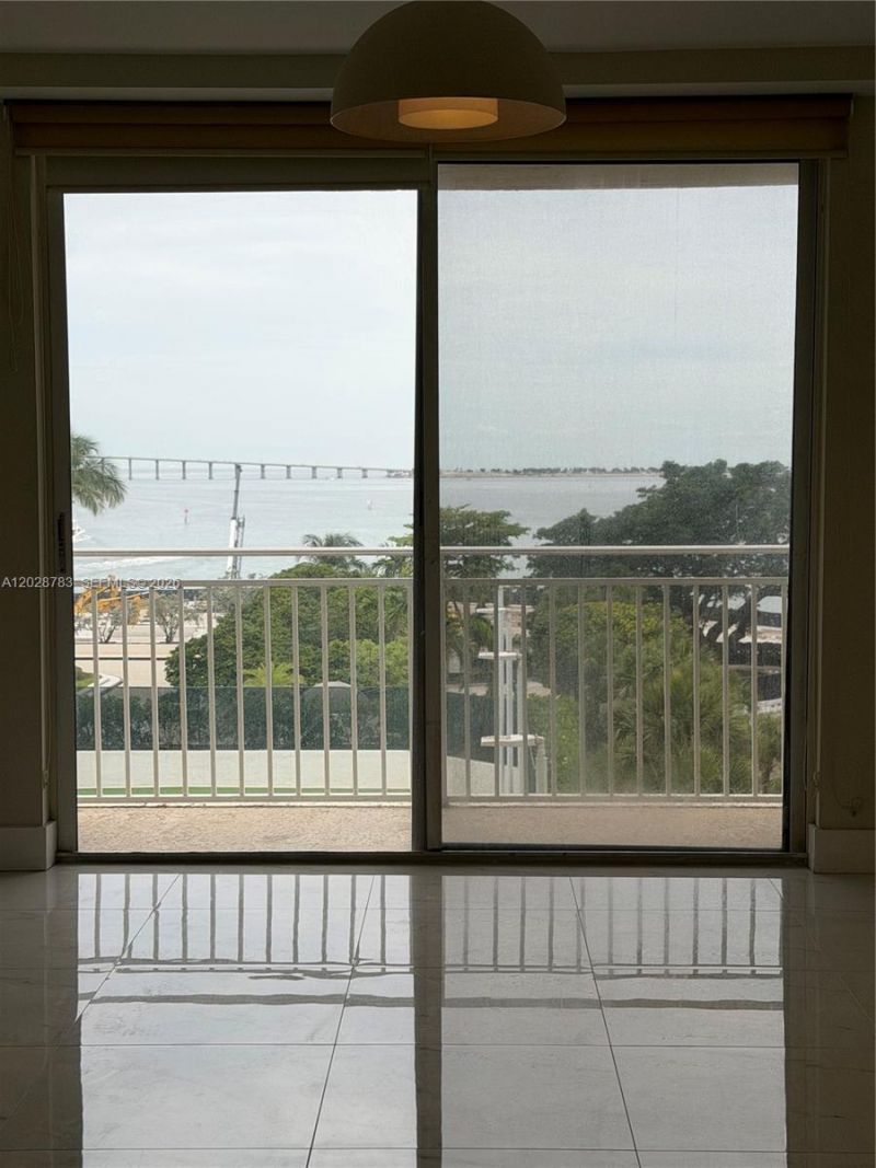 770 Claughton Island Dr , Unit 704, Miami, FL 33131 Photo