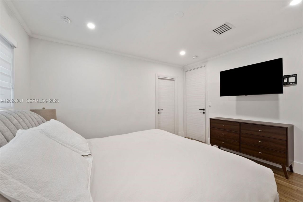 45 Palermo Ave, Coral Gables, FL 33134 Photo