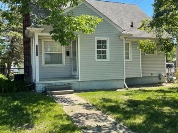 22404 Rausch Avenue, Eastpointe, MI 48021