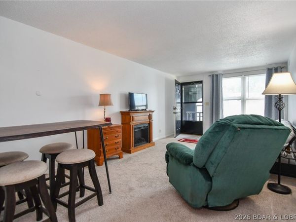 1118 Passover Road , Unit E216, Osage Beach, MO 65065