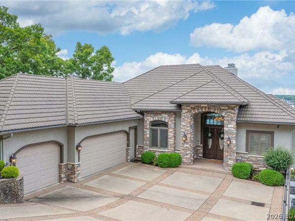 1028 Brookhaven Lane, Sunrise Beach, MO 65079