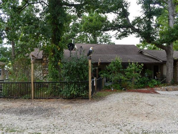 143 Walleye Point Drive, Camdenton, MO 65020