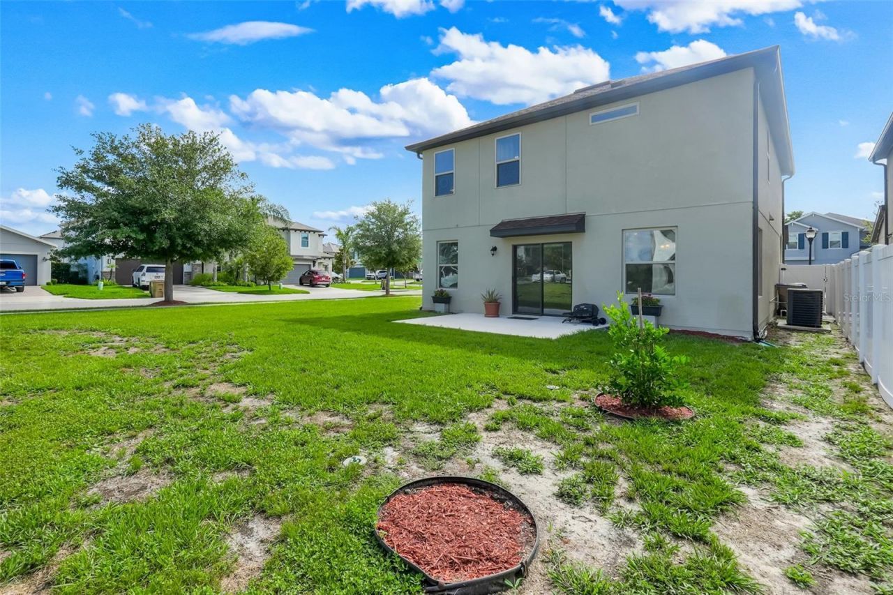 2948 Crest Drive , Kissimmee, FL 34744 Photo