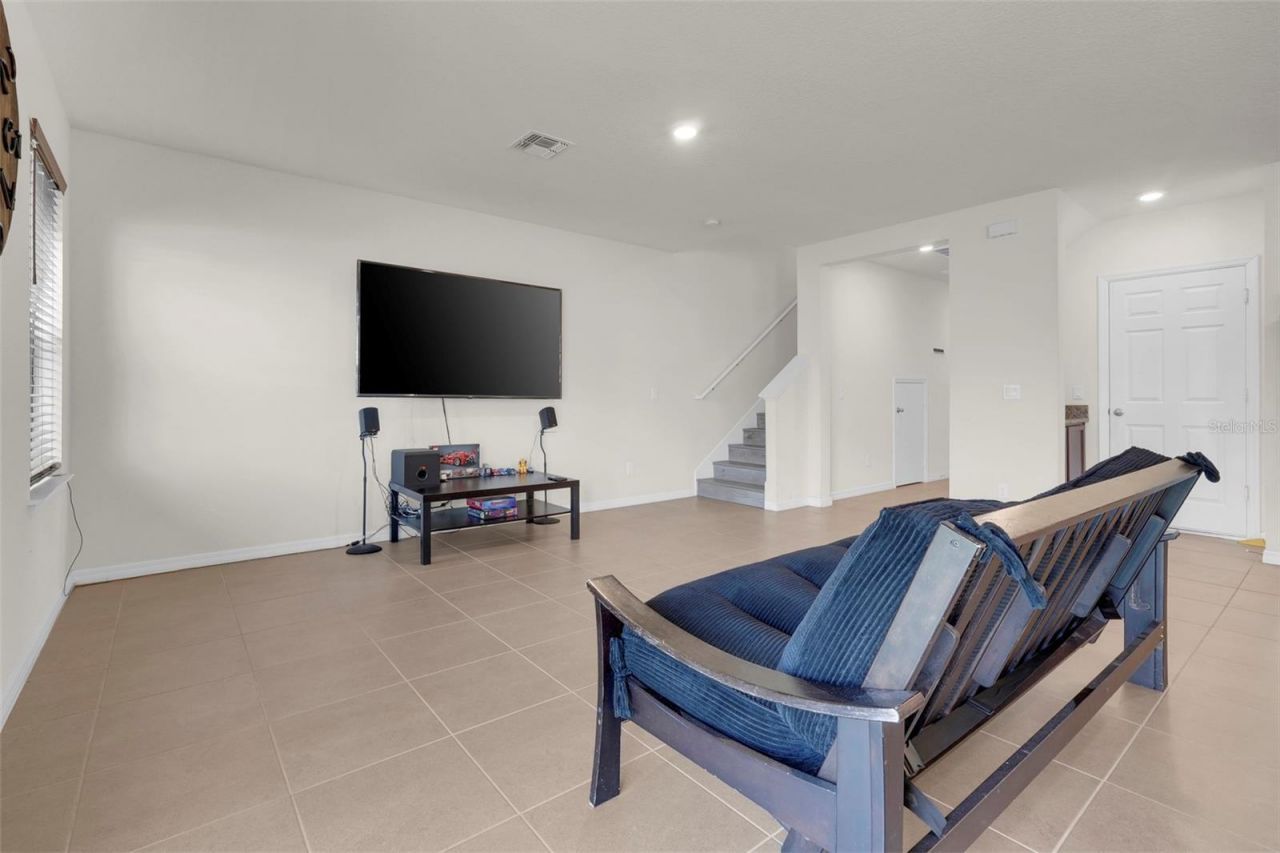 2948 Crest Drive , Kissimmee, FL 34744 Photo