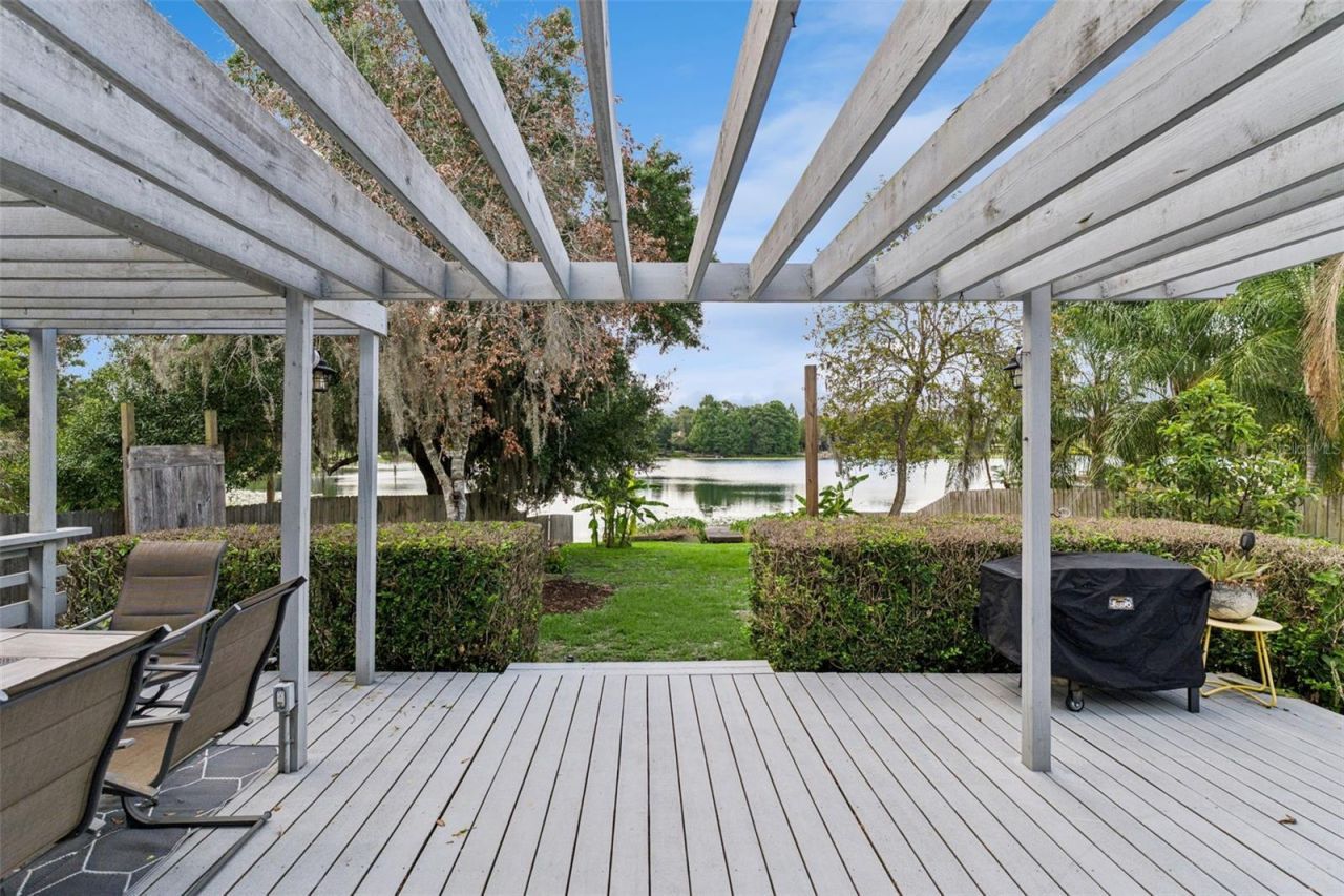 2609 S Crystal Lake Drive, Orlando, FL 32806 Photo