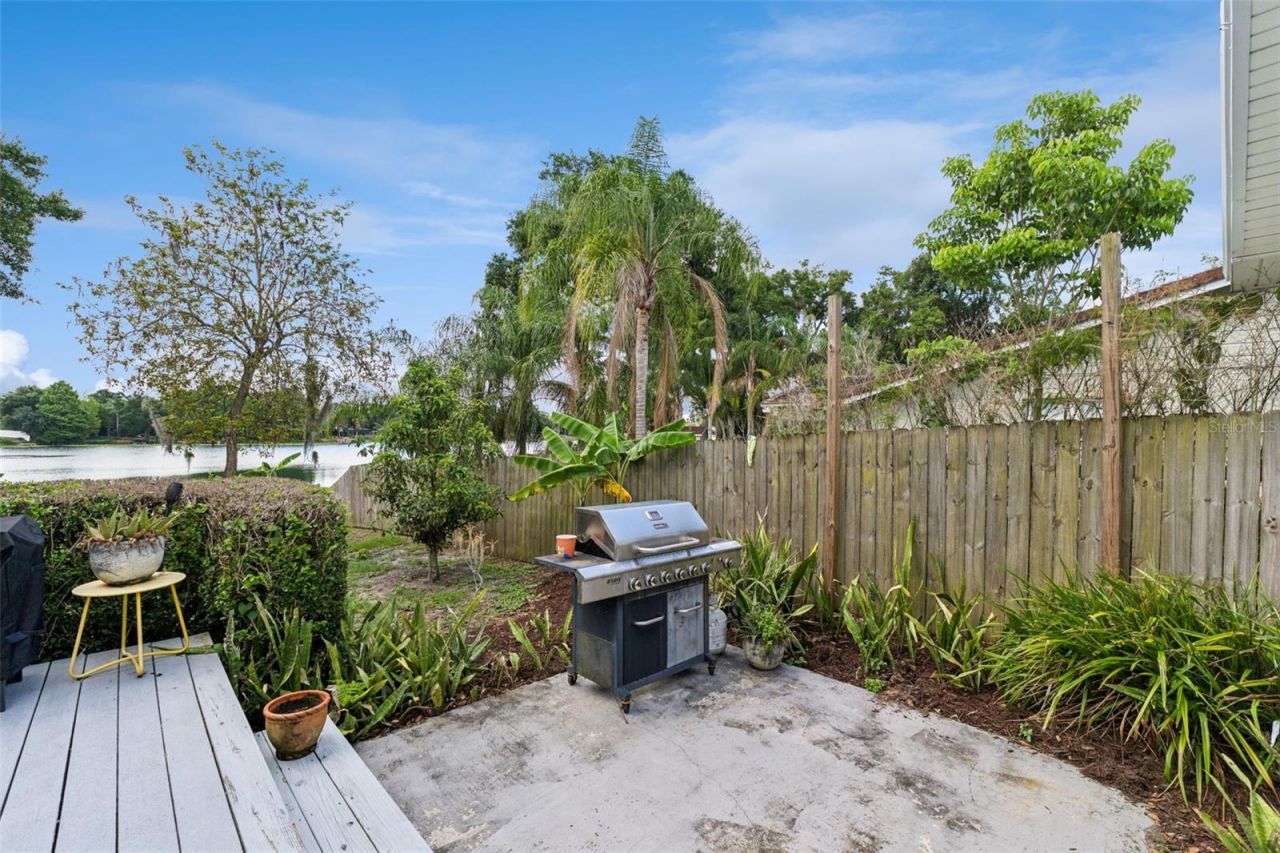 2609 S Crystal Lake Drive, Orlando, FL 32806 Photo