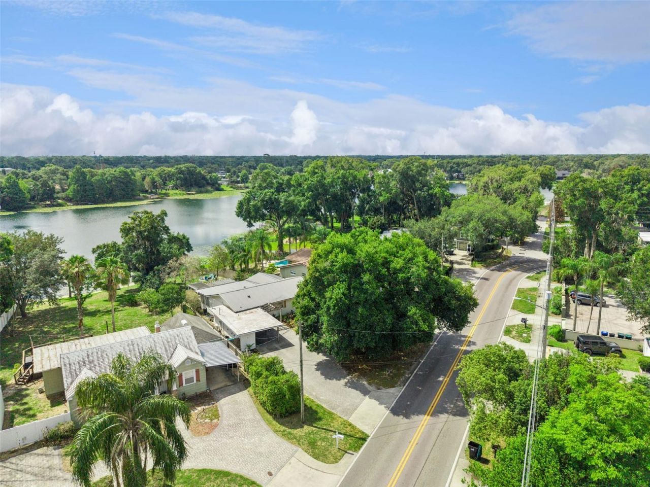 2609 S Crystal Lake Drive, Orlando, FL 32806 Photo