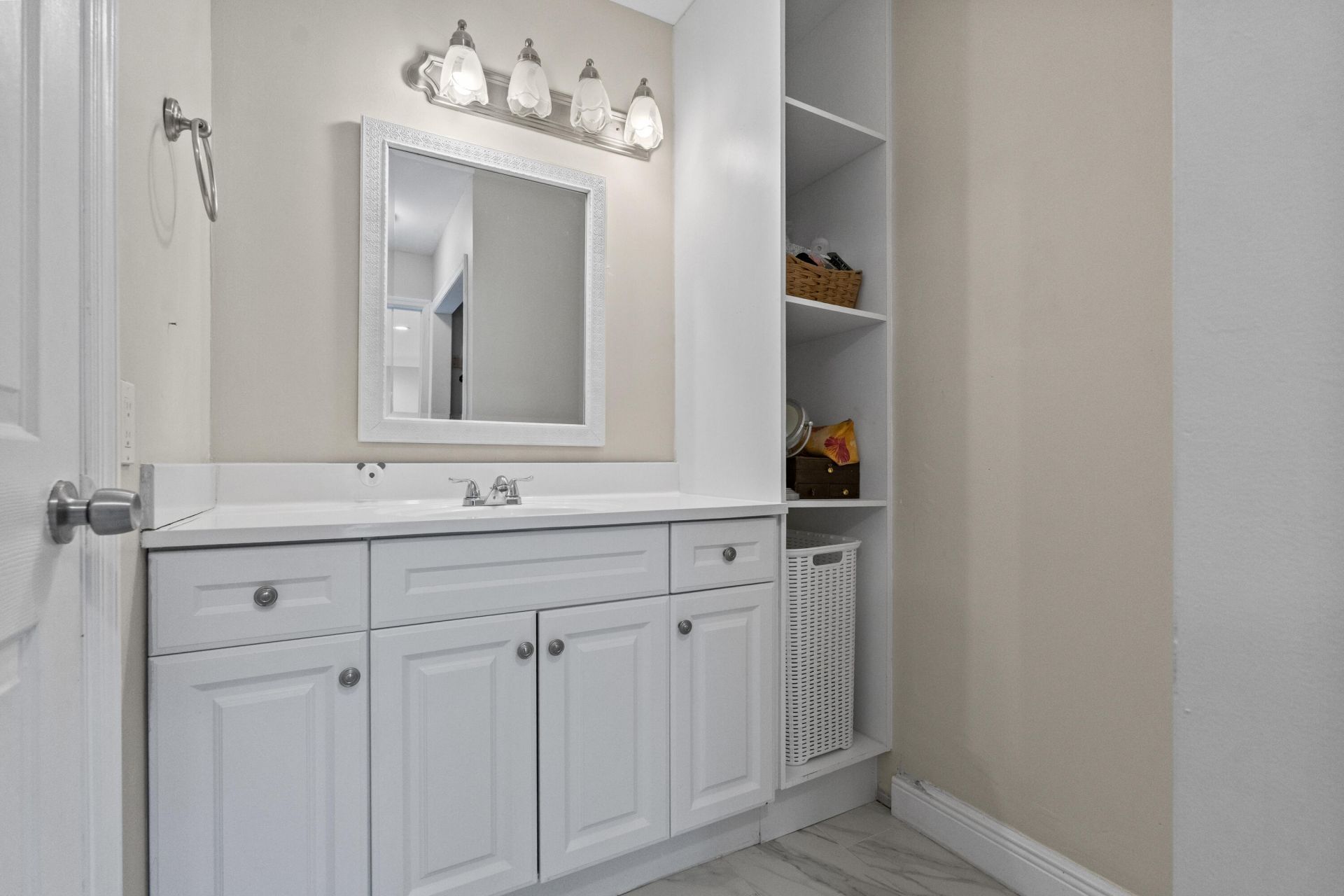 9935 Pineapple Tree Drive, Unit 202, Boynton Beach, FL 33436 Photo