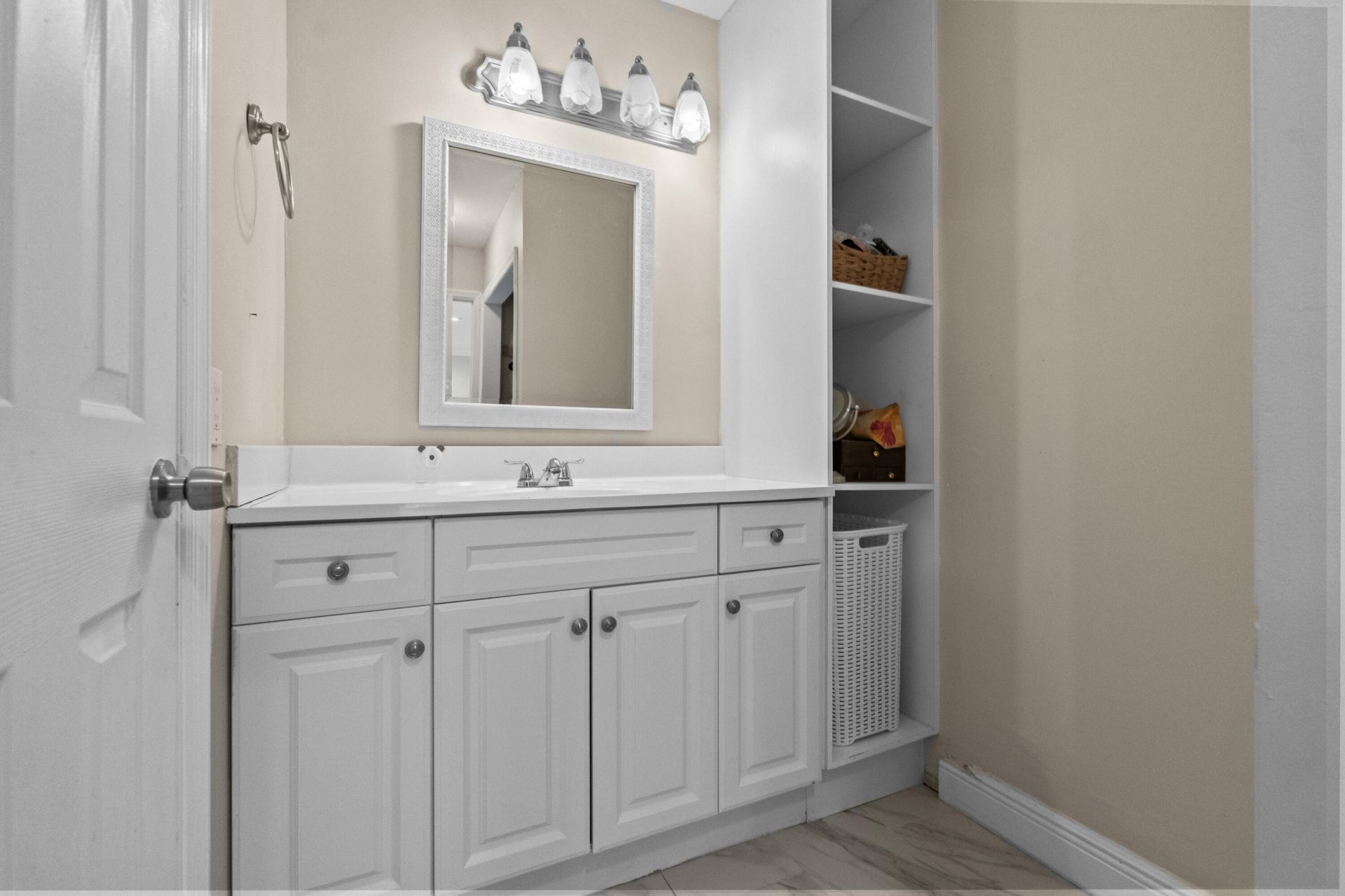 9935 Pineapple Tree Drive, Unit 202, Boynton Beach, FL 33436 Photo