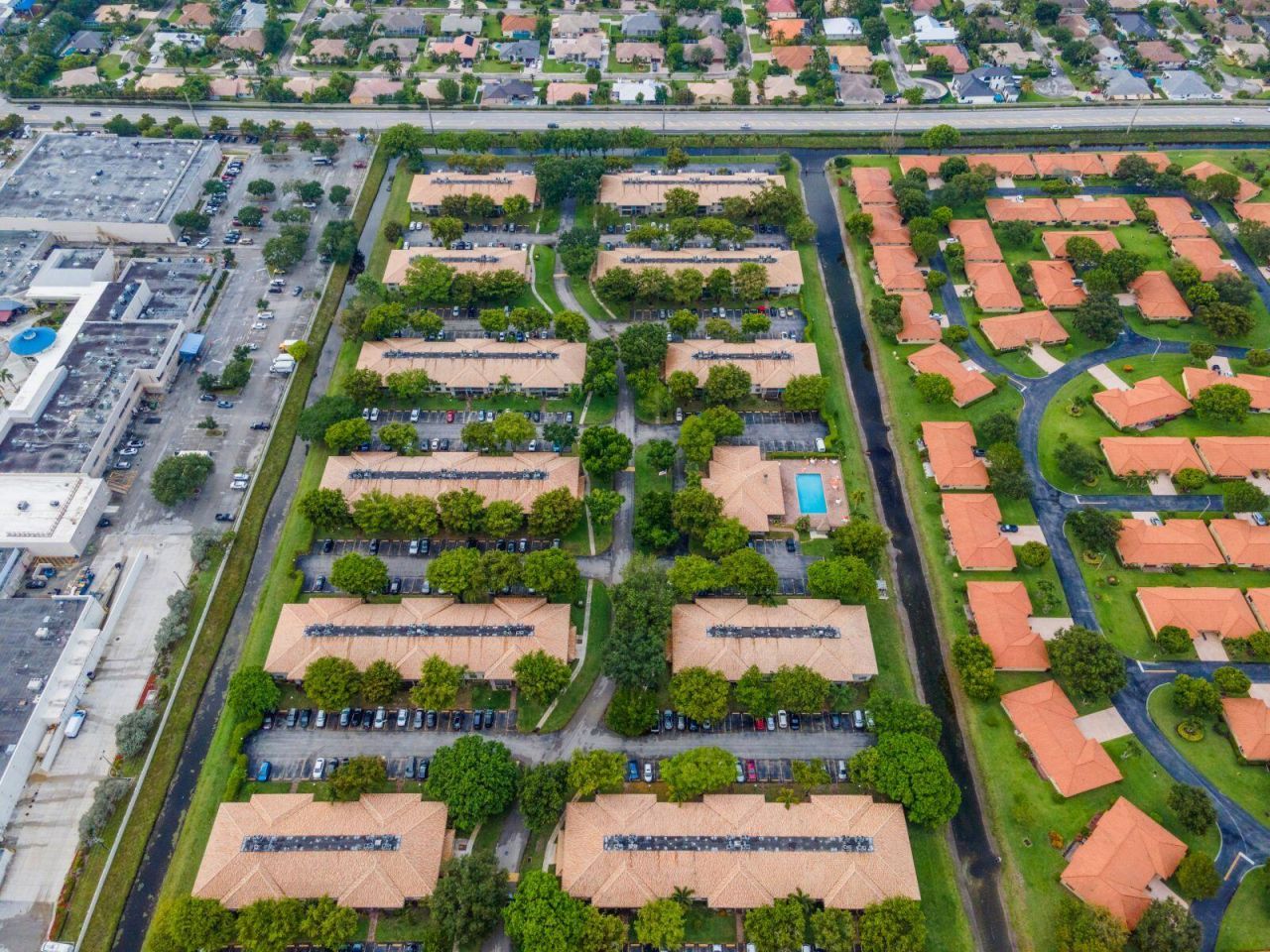 9935 Pineapple Tree Drive, Unit 202, Boynton Beach, FL 33436 Photo