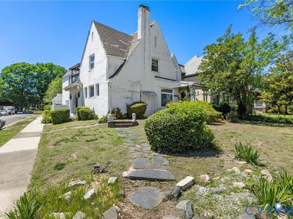 2800 Dupont Circle , Richmond, VA 23222
