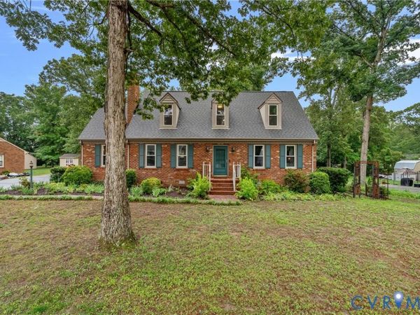 6251 Violet Circle , Hanover, VA 23111
