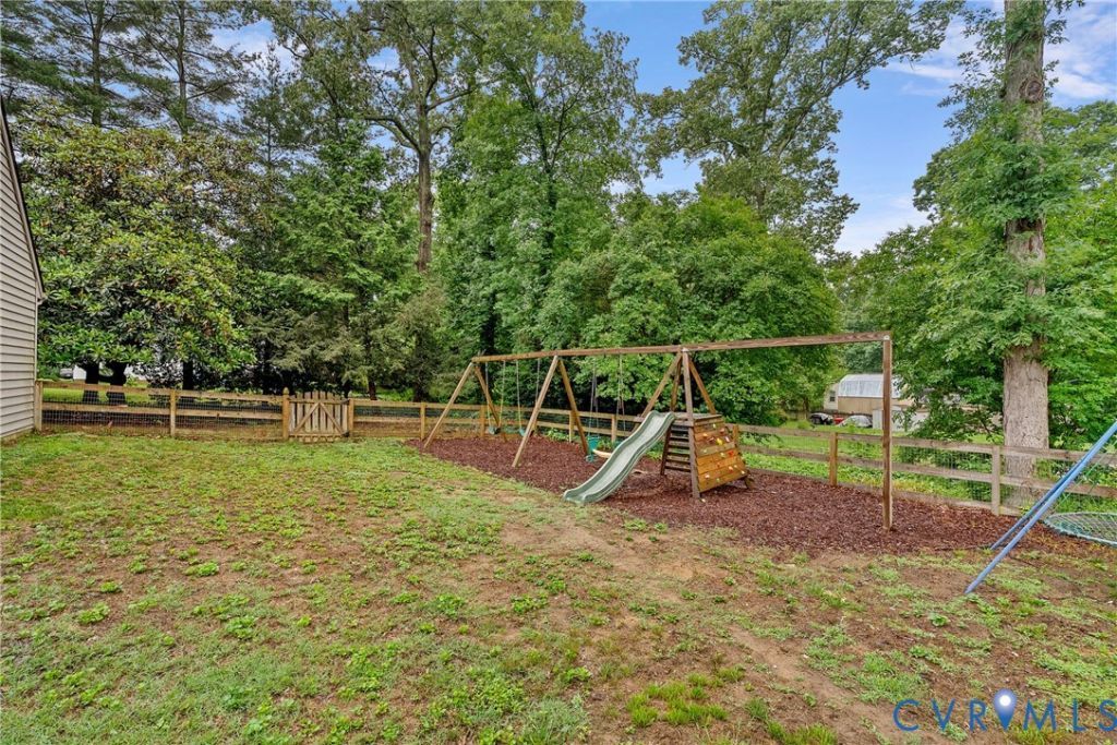 6251 Violet Circle , Hanover, VA 23111 Main Photo