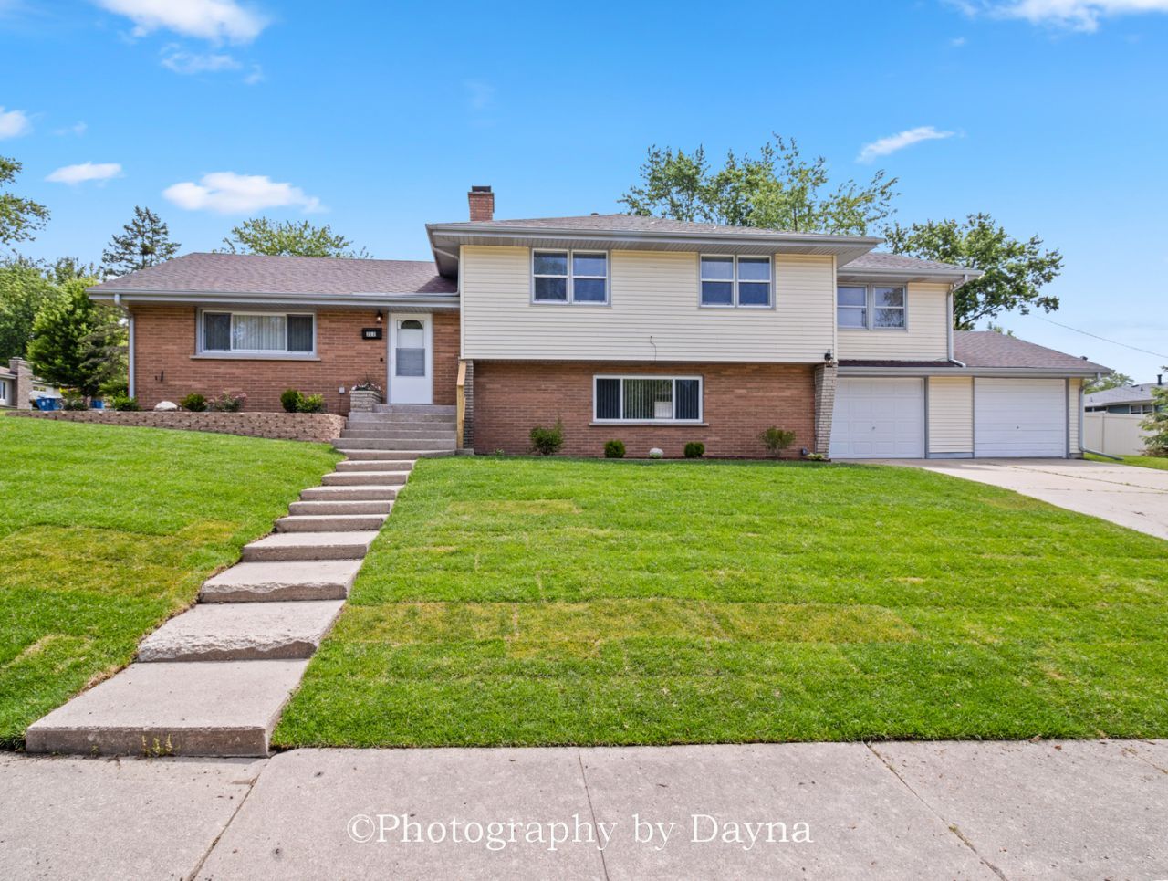 212 Valley Avenue , Bradley, IL 60915
