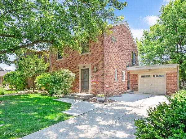 812 S Madison Avenue , La Grange, IL 60525