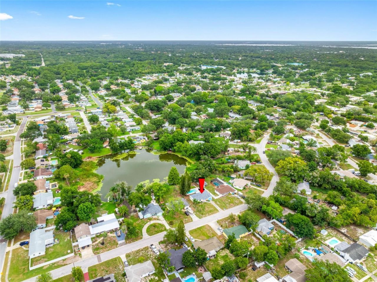 126 W Grapefruit Circle, Clearwater, FL 33759 Photo