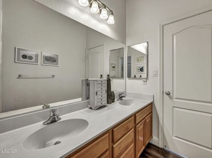 2410 Lincoln Meadows Drive, Reno, NV 89521 Photo