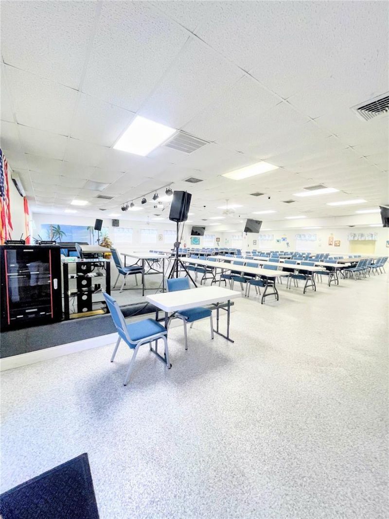 5316 53rd Avenue E, Unit R36, Bradenton, FL 34203 Photo