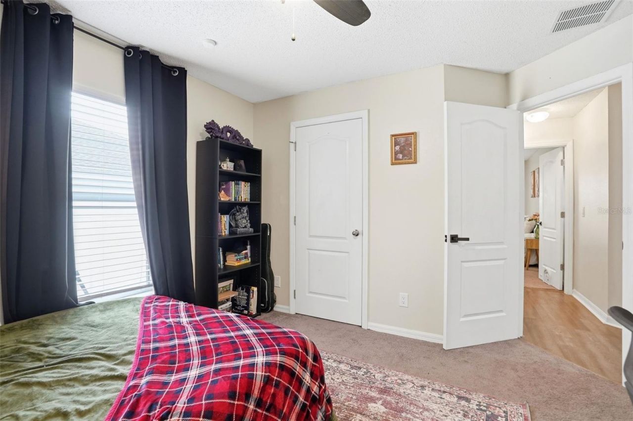 1917 Southern Oak Loop , Minneola, FL 34715 Photo