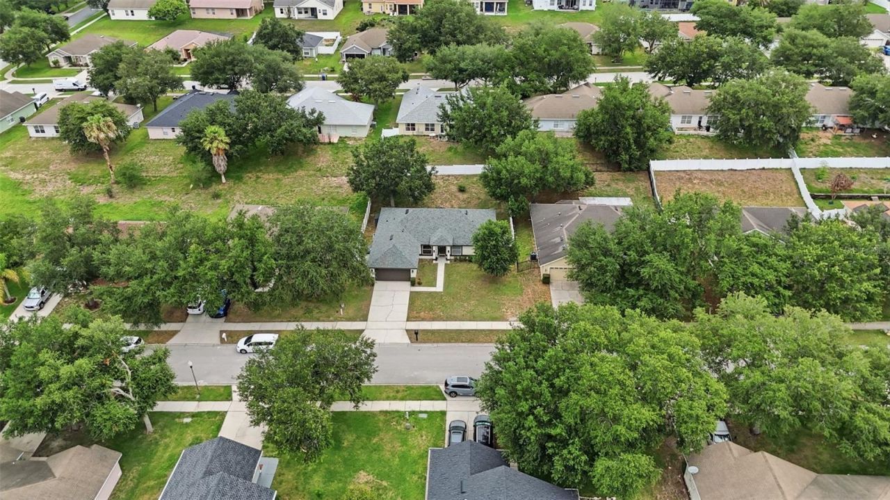 1917 Southern Oak Loop , Minneola, FL 34715 Photo