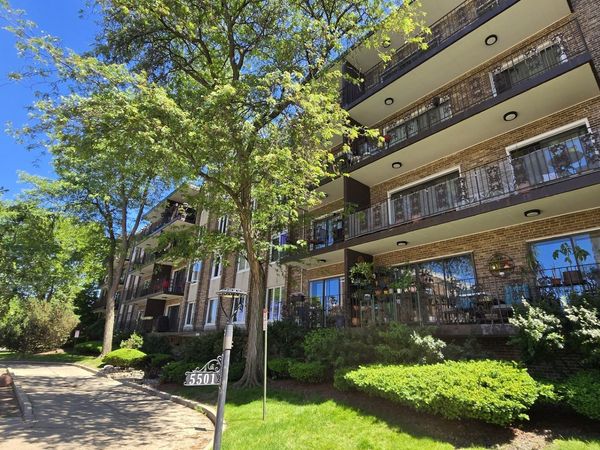 5501 Lincoln Avenue, Unit 404, Morton Grove, IL 60053