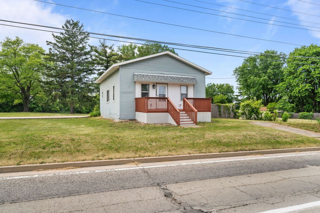 1220 N Springfield Avenue , Rockford, IL 61101