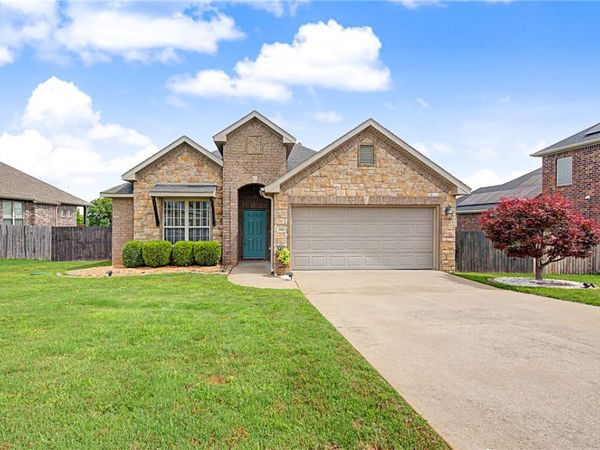 1416 Gooseneck Lane , Cave Springs, AR 72718