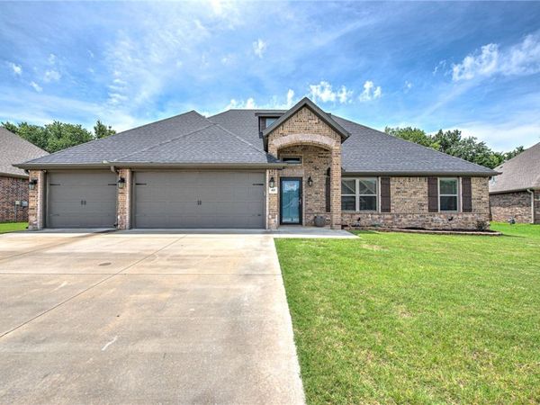 455 Windgate Road, Farmington, AR 72730