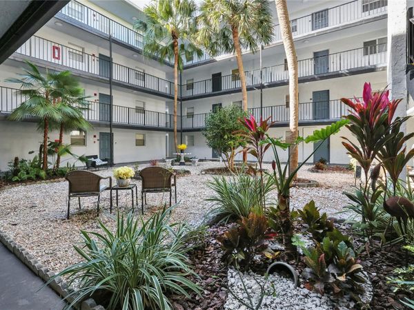 2800 Somerset Drive, Unit 418j, Lauderdale Lakes, FL 33311