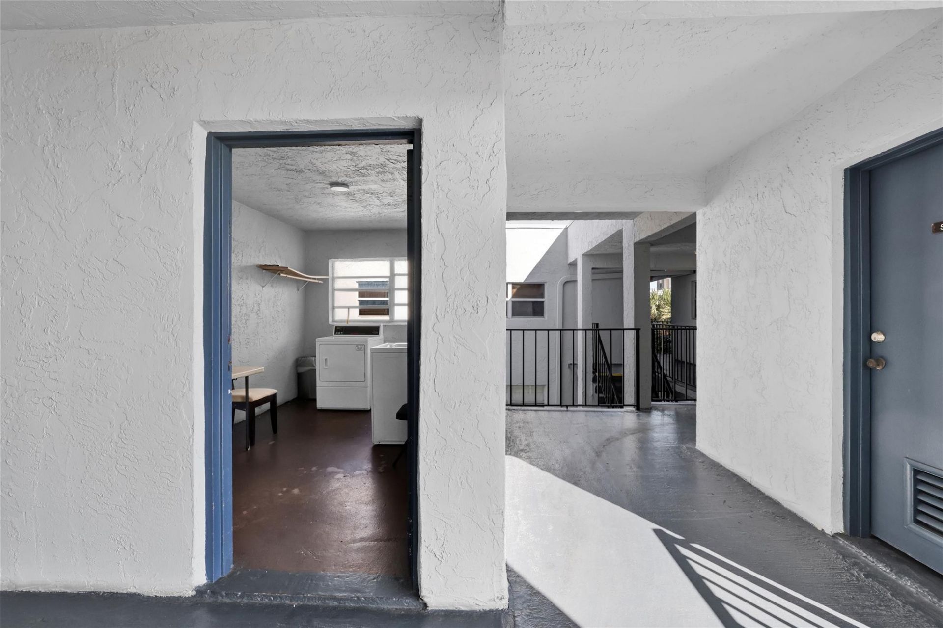 2800 Somerset Drive, Unit 418j, Lauderdale Lakes, FL 33311 Photo