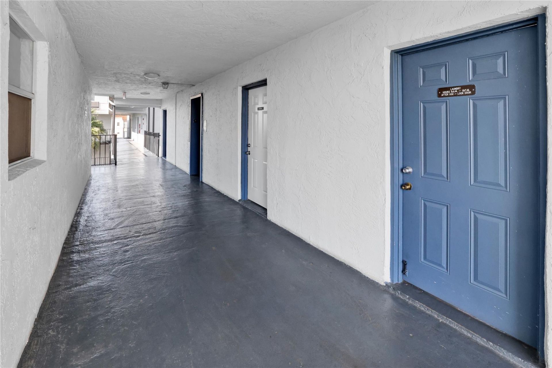 2800 Somerset Drive, Unit 418j, Lauderdale Lakes, FL 33311 Photo