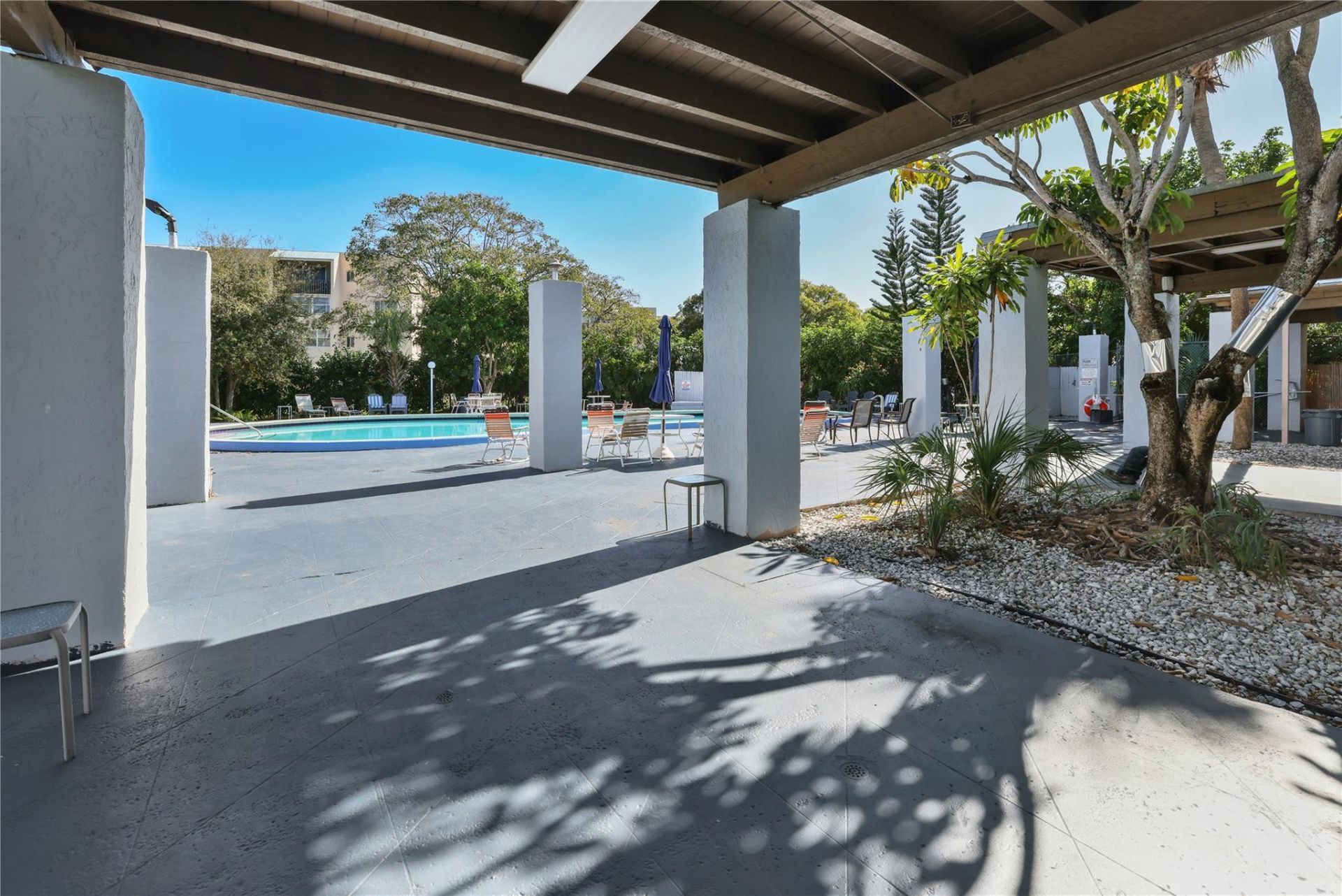 2800 Somerset Drive, Unit 418j, Lauderdale Lakes, FL 33311 Photo