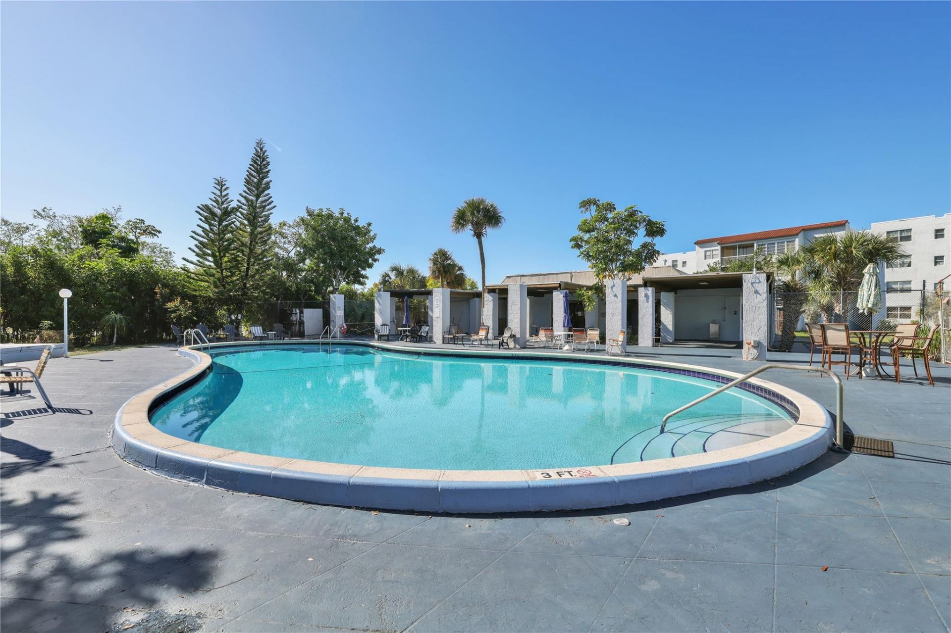 2800 Somerset Drive, Unit 418j, Lauderdale Lakes, FL 33311 Photo