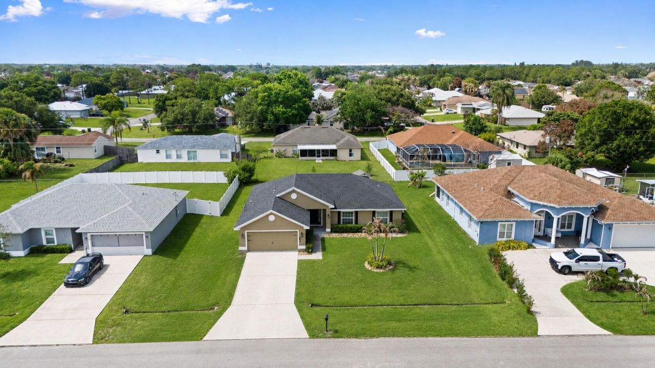 449 SW Exmore Avenue, Port Saint Lucie, FL 34983 Photo