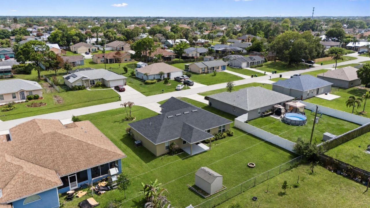 449 SW Exmore Avenue, Port Saint Lucie, FL 34983 Photo