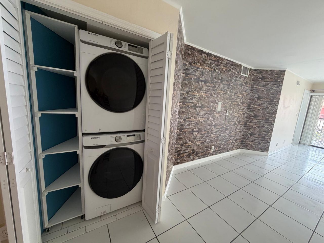 2977 Riverside Drive, Unit 202, Coral Springs, FL 33065 Photo