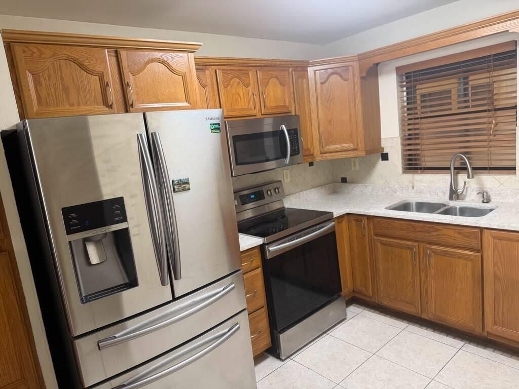 2977 Riverside Drive, Unit 202, Coral Springs, FL 33065 Photo